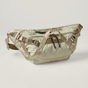 Athleta Excursion Large Belt Bag | Like New | Abalone